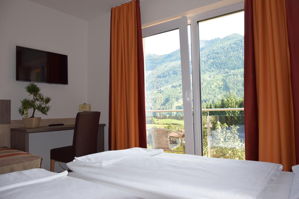 Hotel Alta Vista Neukirchen am Großvenediger الغرفة الصورة