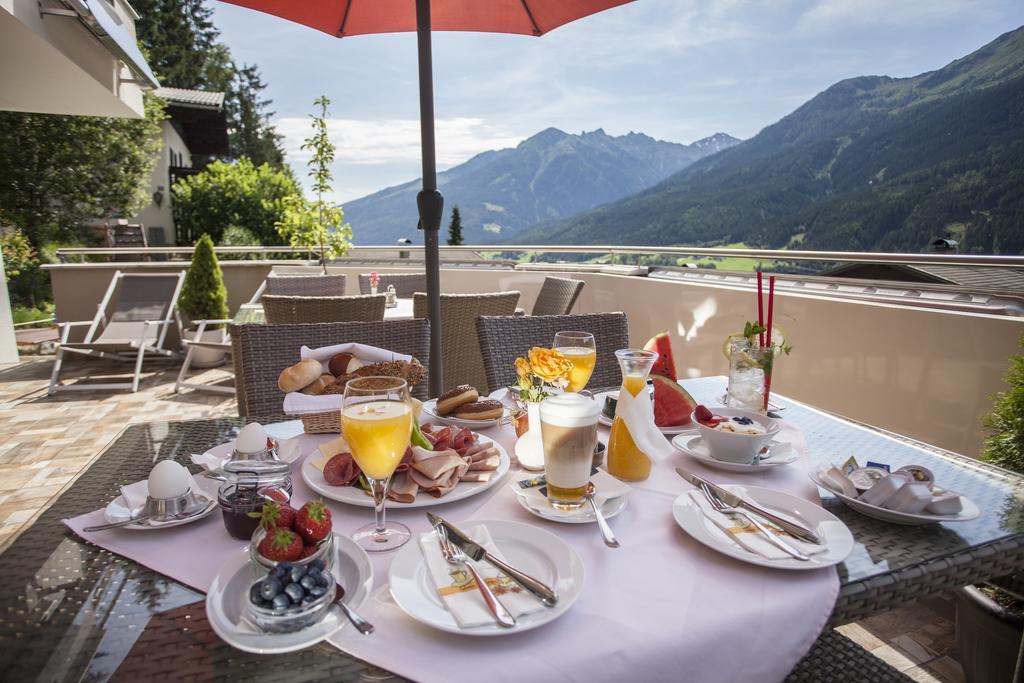 Hotel Alta Vista Neukirchen am Großvenediger المظهر الخارجي الصورة